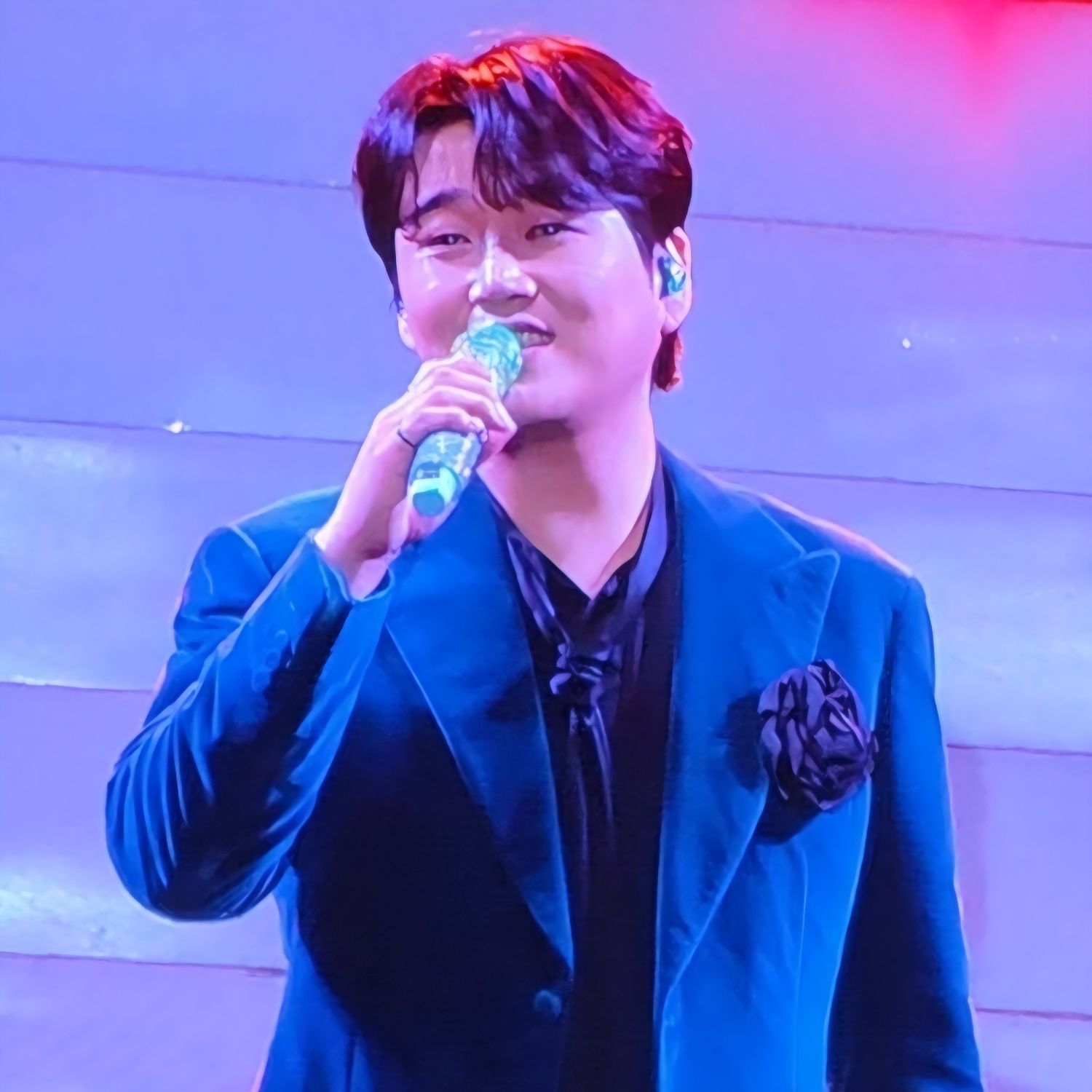 Behind-the-scenes cut of Hwang Youngwoong