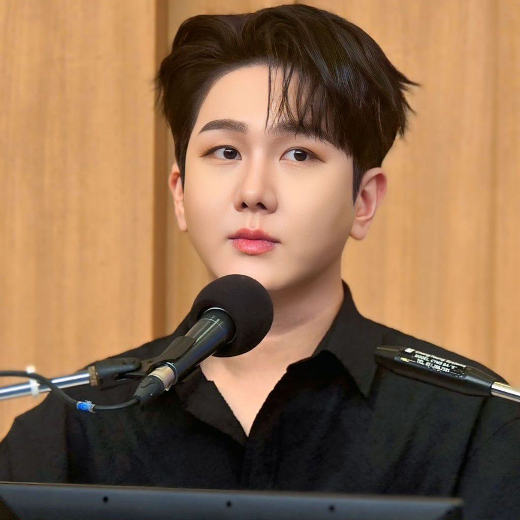 キム・スチャンの最近の活動ショット