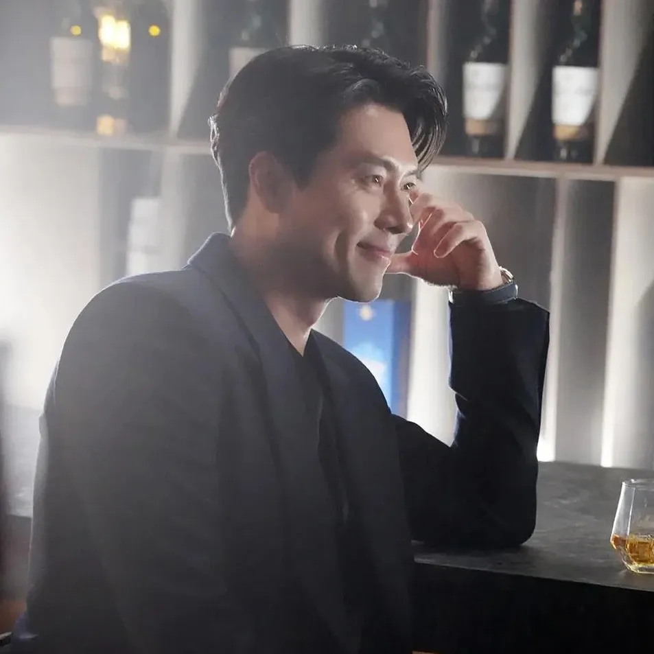 현빈의 최신 사진