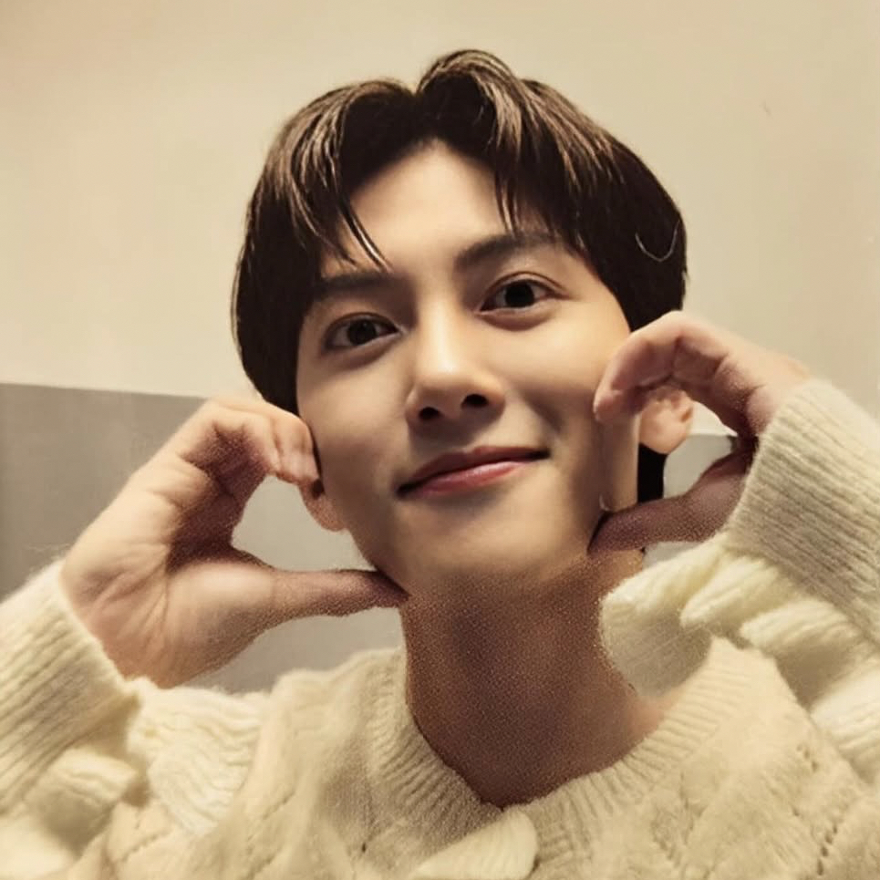 지창욱 최근 활동샷