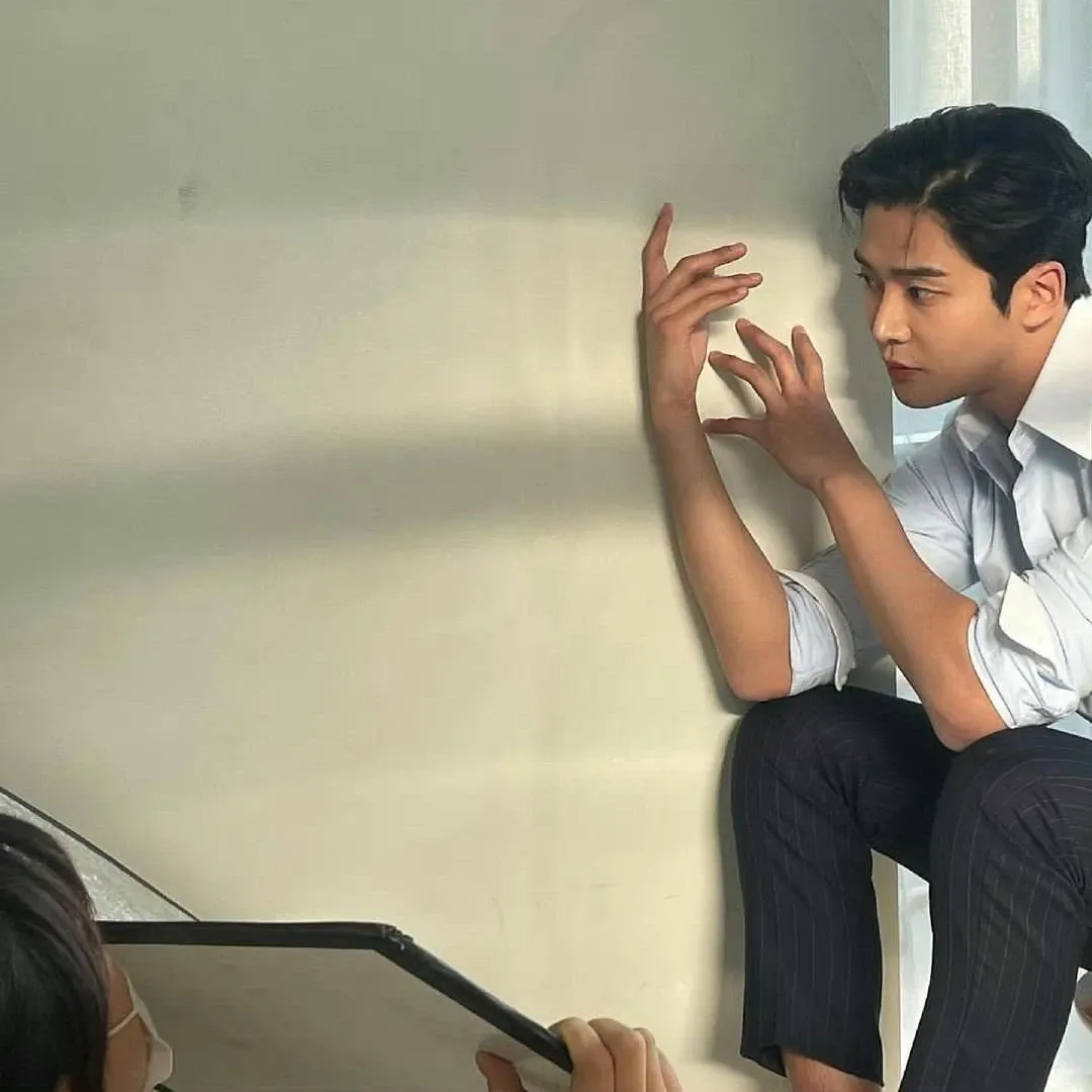 Momen yang diabadikan oleh penggemar Rowoon