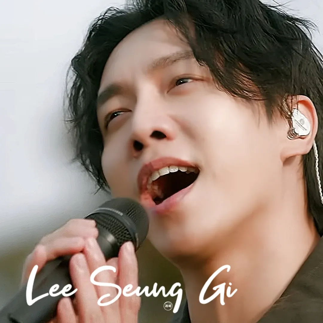 Momen yang diabadikan oleh penggemar Lee Seunggi