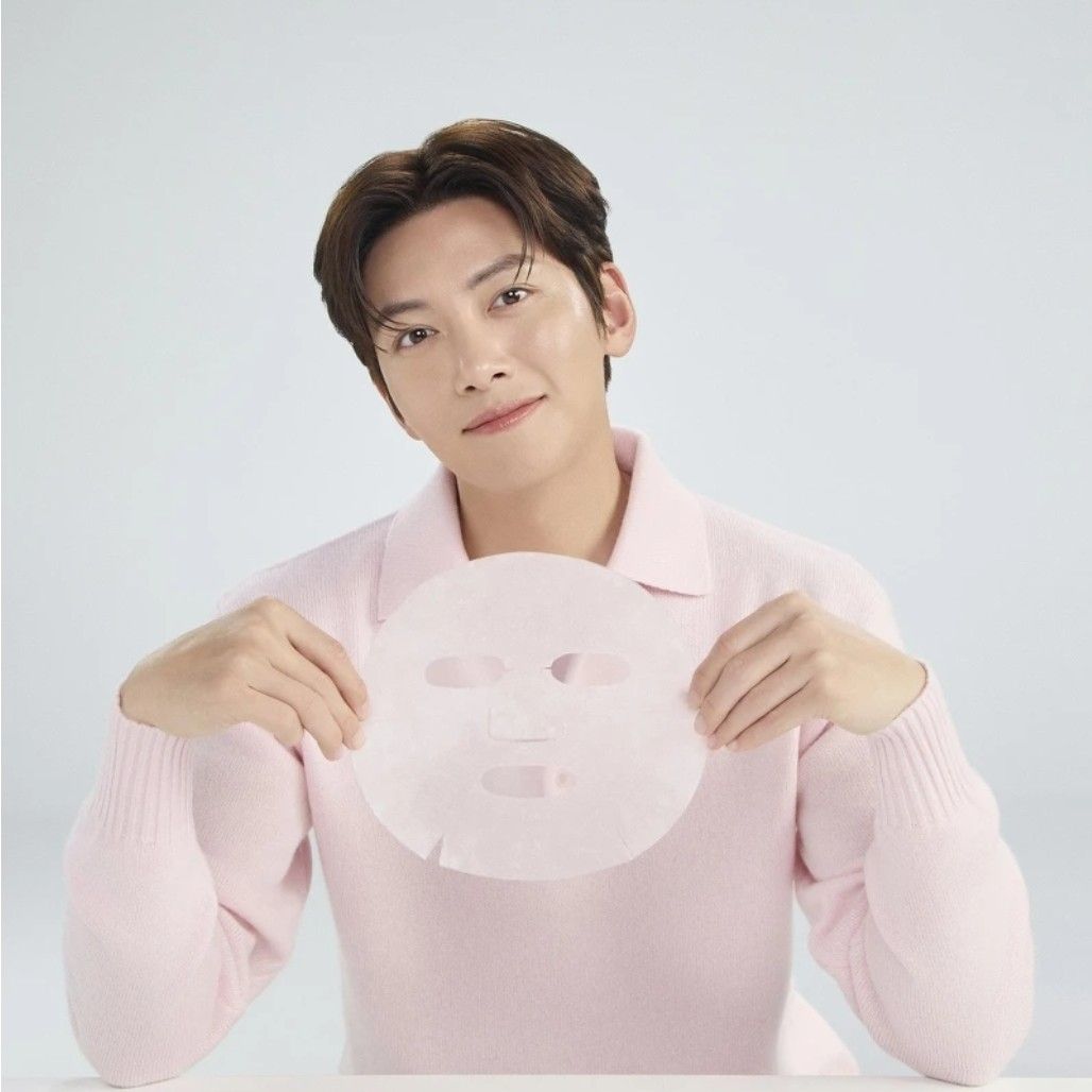 Recent activity shot of Ji Changwook