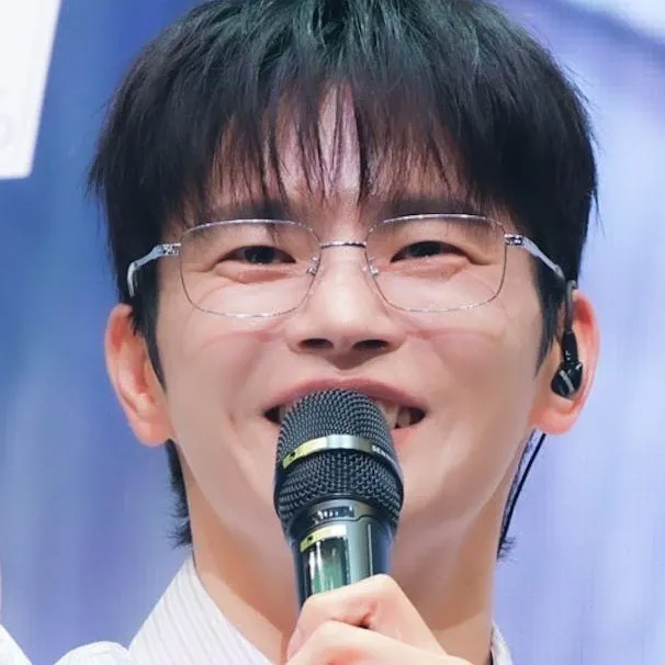 Foto terbaru dari Seo Inguk