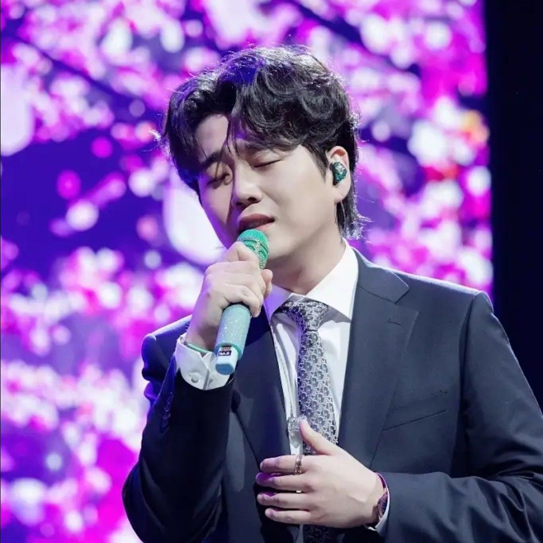 Recent activity shot of Hwang Youngwoong