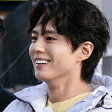 Behind-the-scenes cut of Park Bogum