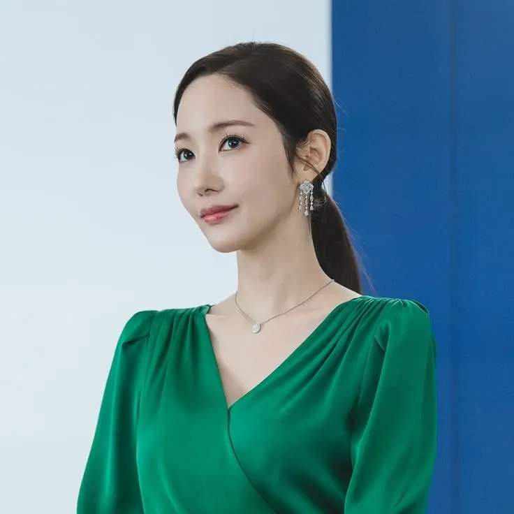 Latest photo of Park Minyoung