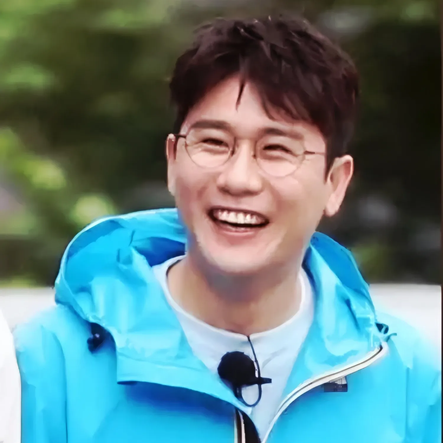 영탁의 비하인드 컷