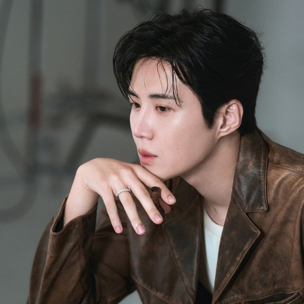 Foto kegiatan terbaru dari Kim Seonho