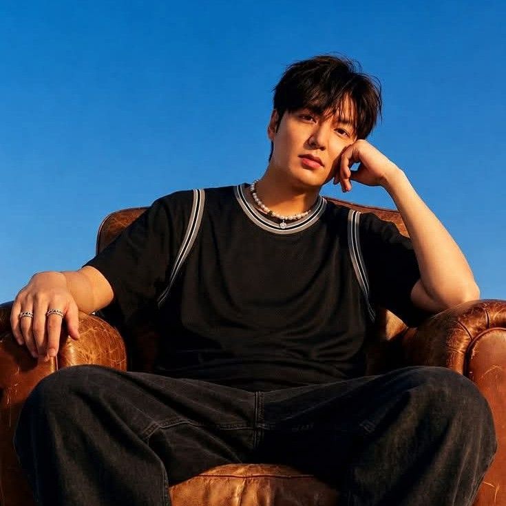 Latest photo of Lee Minho