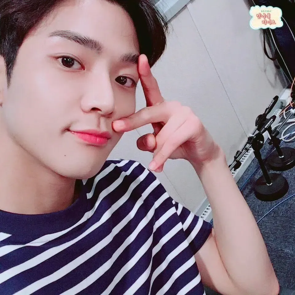 Cuplikan di balik layar dari Rowoon