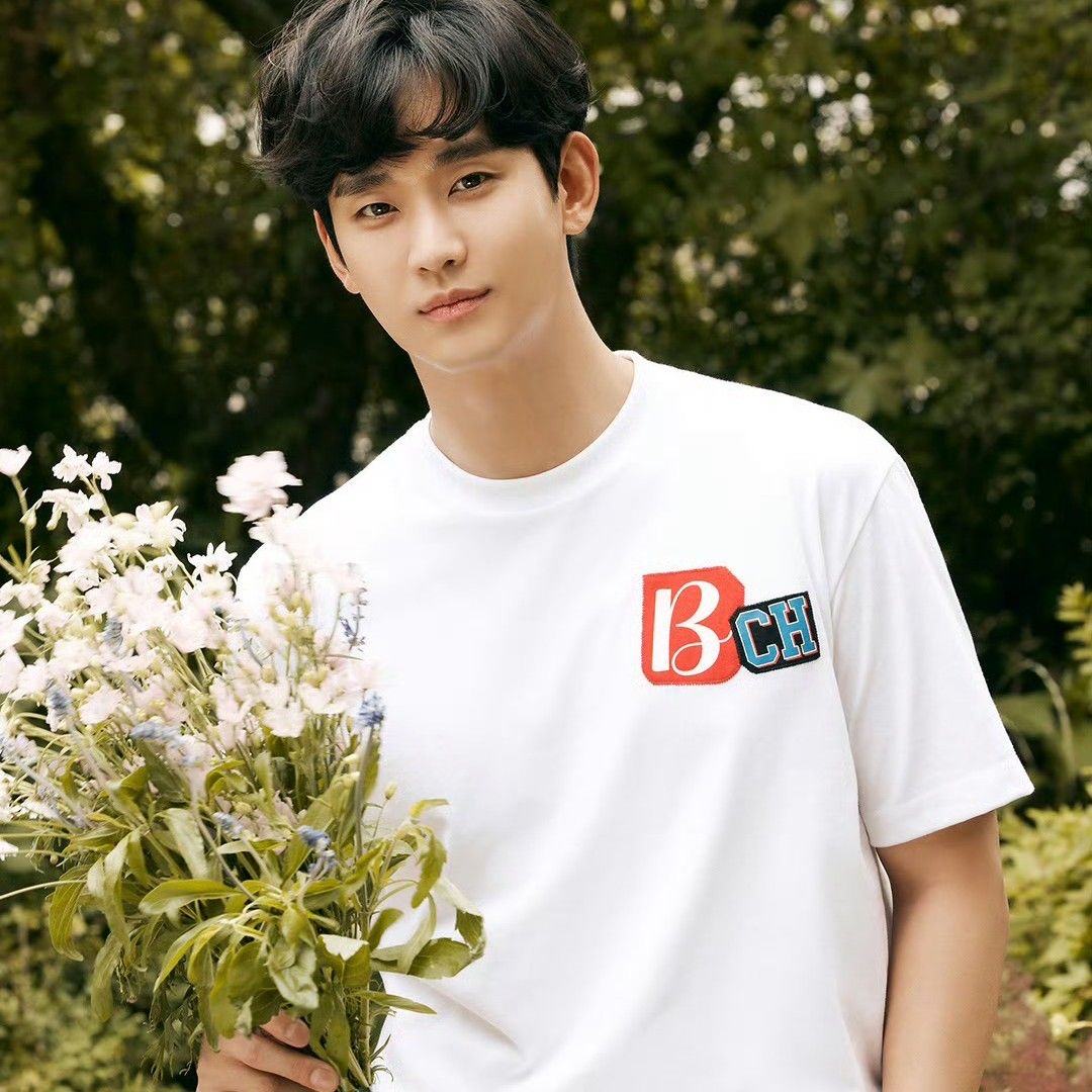 ファンが撮影したキム・スヒョンの瞬間