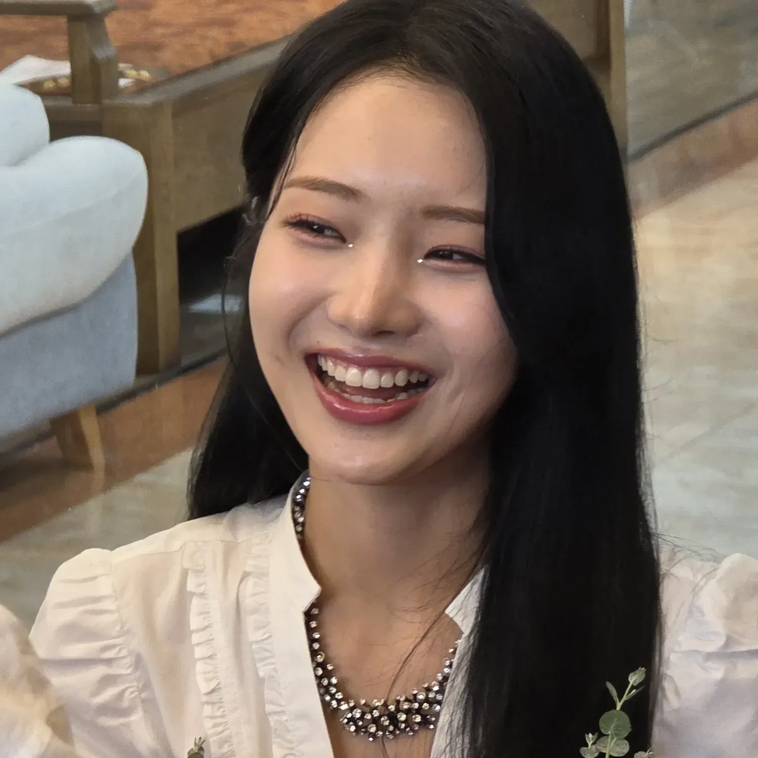 지금 주목받는 셀럽 게시글