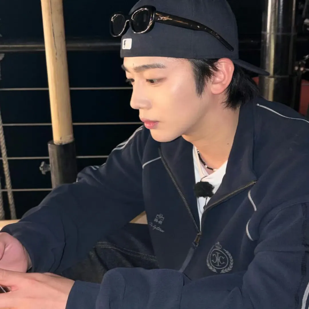 Behind-the-scenes cut of Kim Yohan