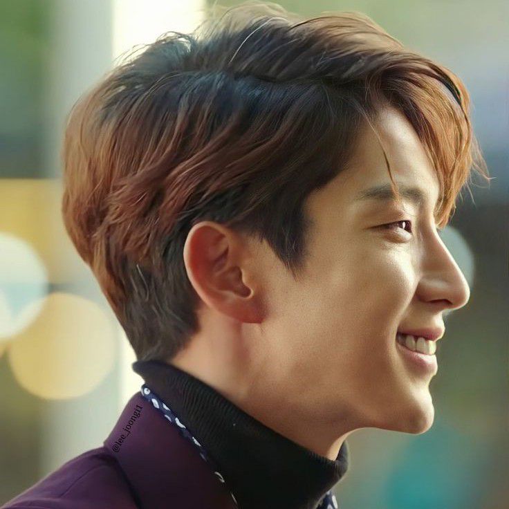 Behind-the-scenes cut of Lee Joongi