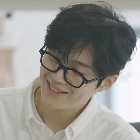 A moment captured by a fan of Kim Seonho