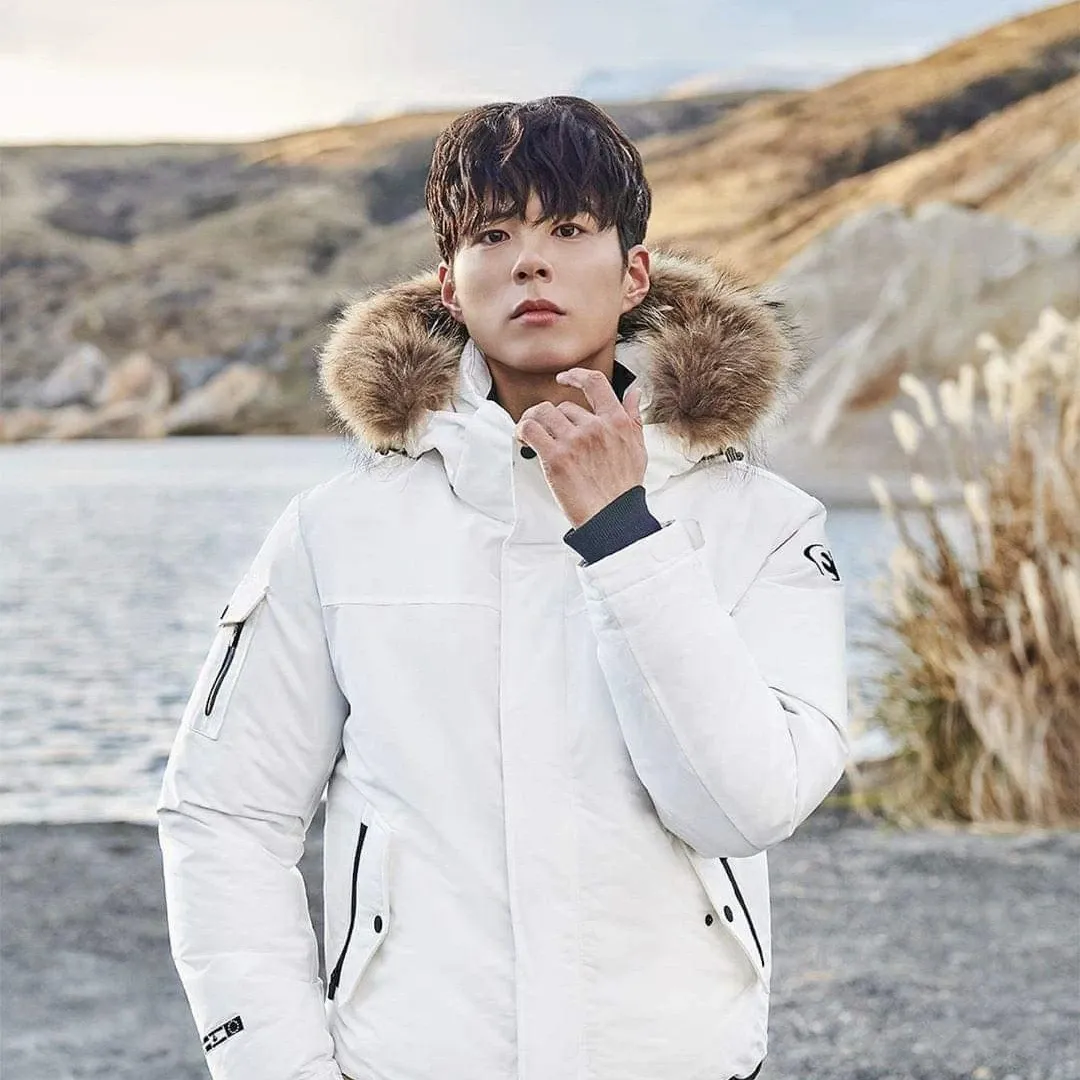 A moment captured by a fan of Park Bogum