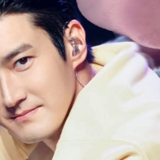 A moment captured by a fan of Choi Siwon