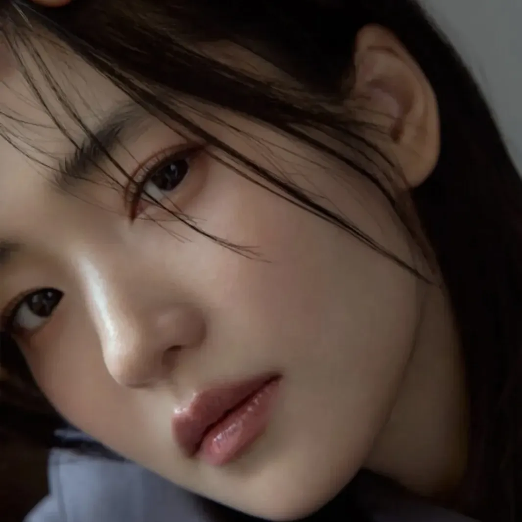 A moment captured by a fan of Kim Taeri