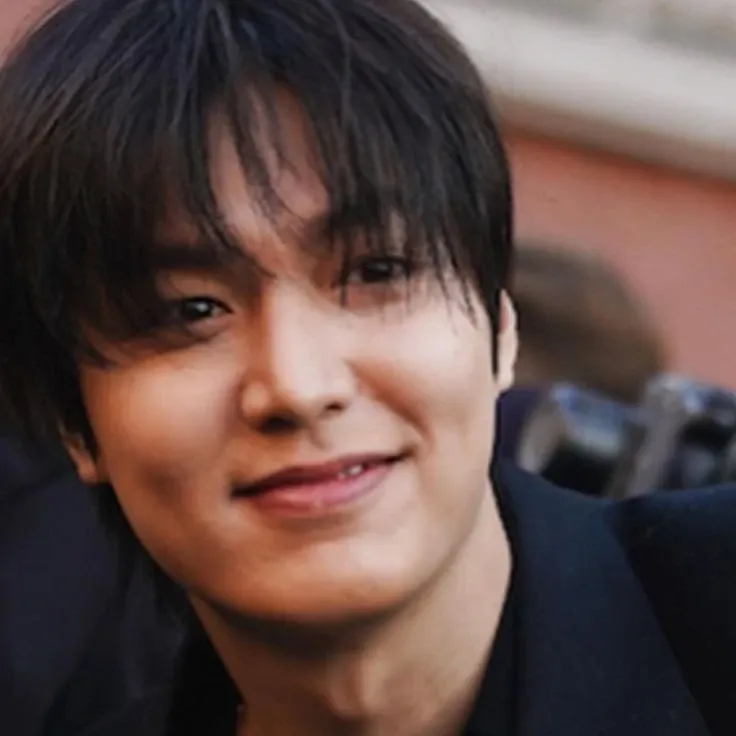 Latest photo of Lee Minho