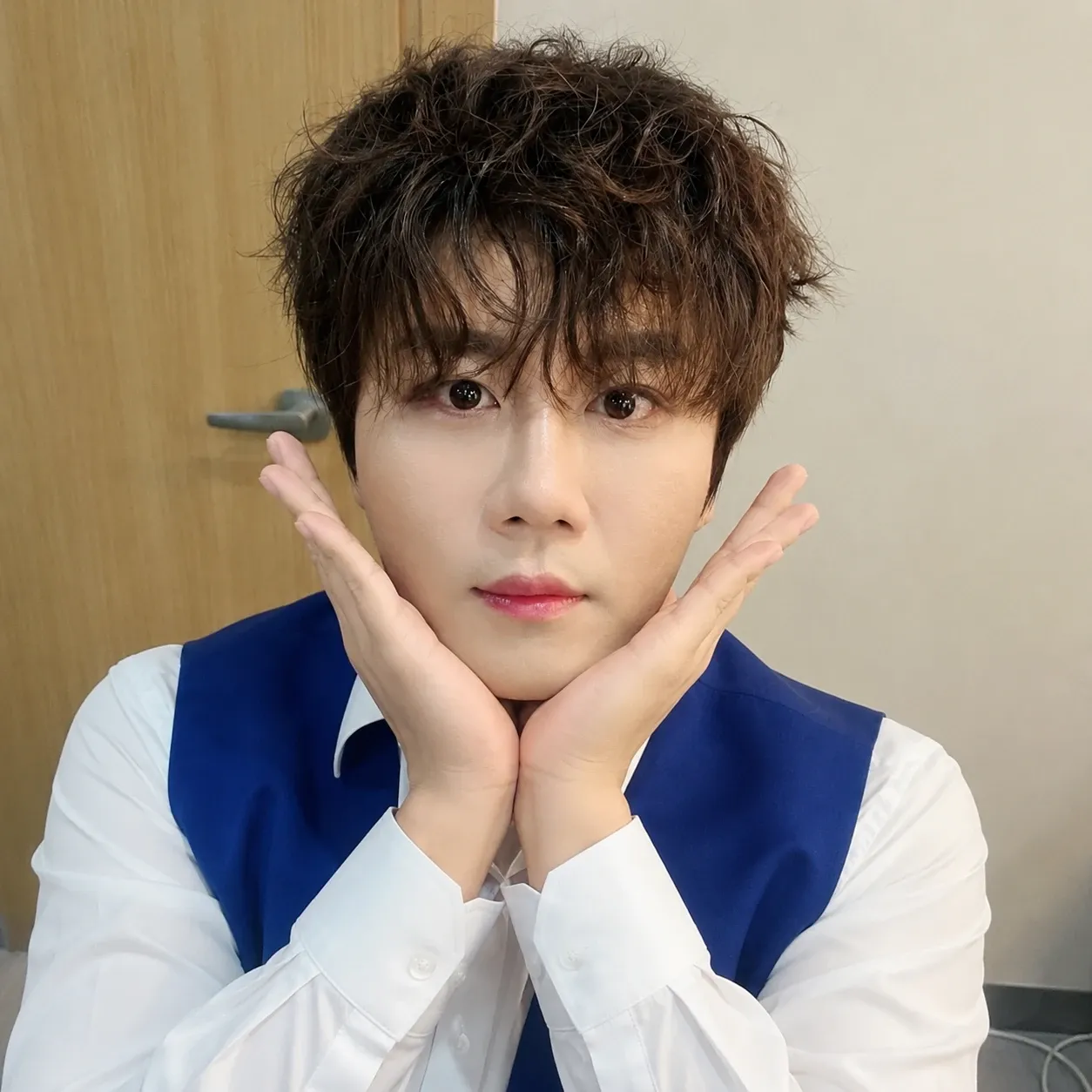 Behind-the-scenes cut of Jin Haesung