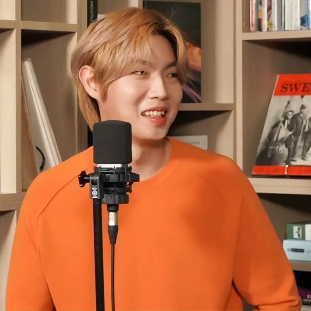 Latest photo of Son Taejin