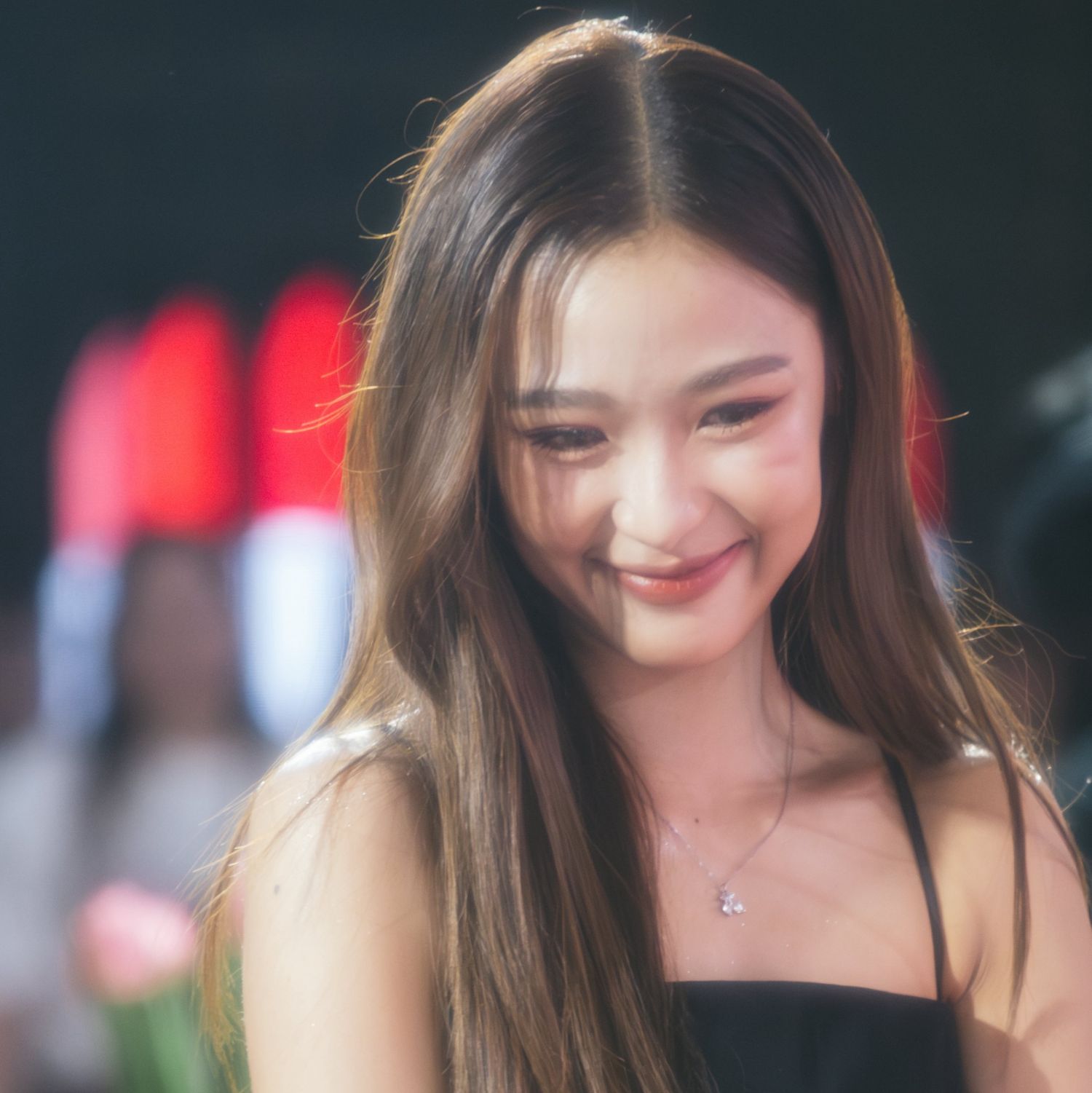 A moment captured by a fan of Film Rachanun Mahawan