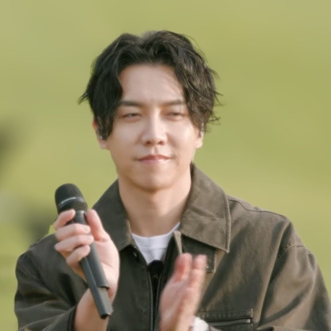 イ・スンギの最新写真