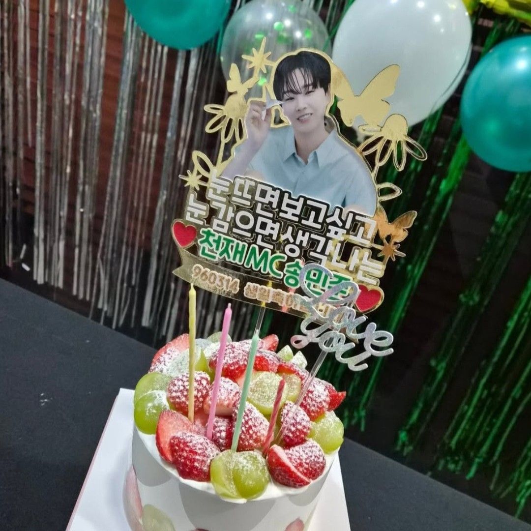 A moment captured by a fan of Song Minjun