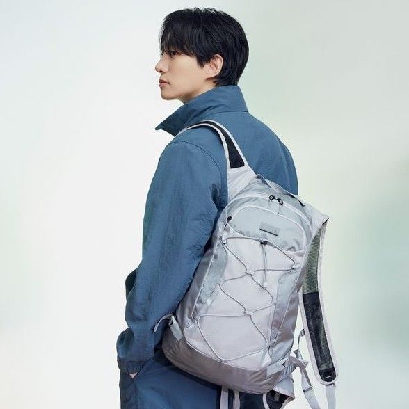 粉絲拍下的李俊昊瞬間