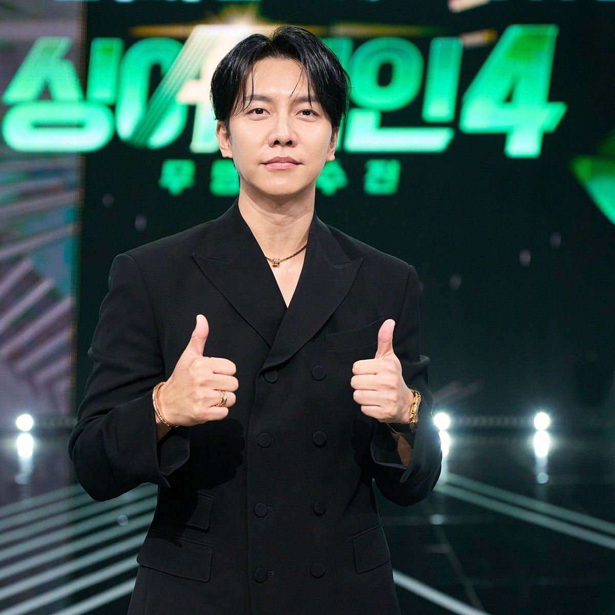 A moment captured by a fan of Lee Seunggi