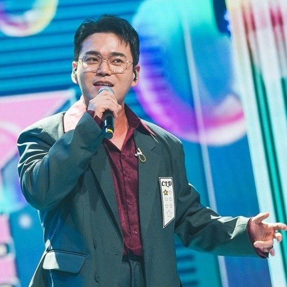 Recent activity shot of Cheonrokdam