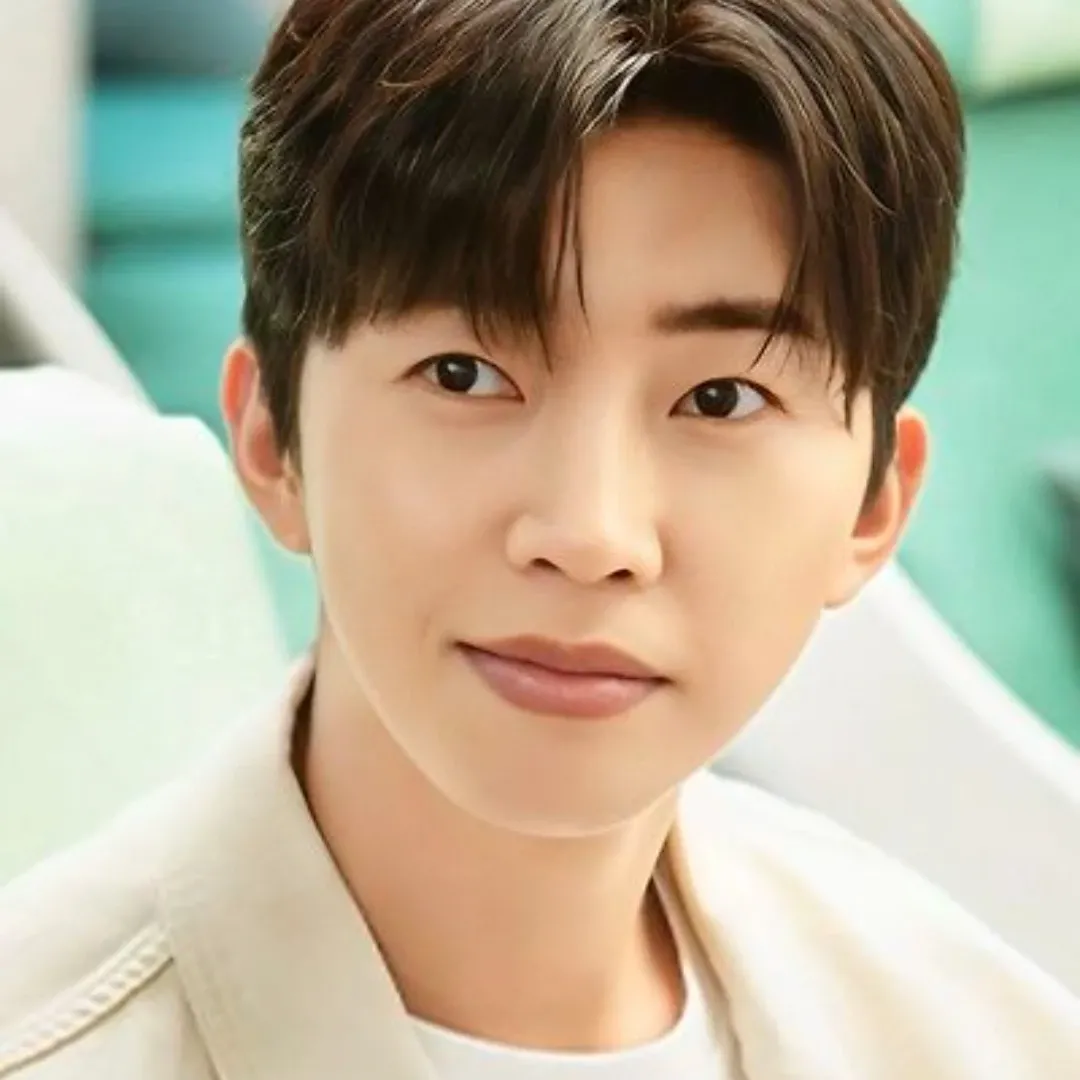 A moment captured by a fan of Lim Youngwoong