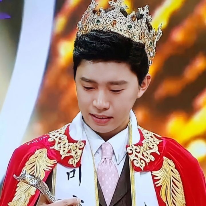 Recent activity shot of Lim Youngwoong