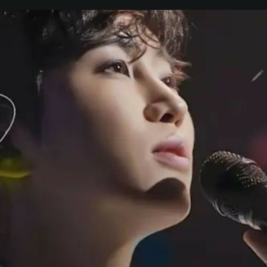 임영웅의 비하인드 컷