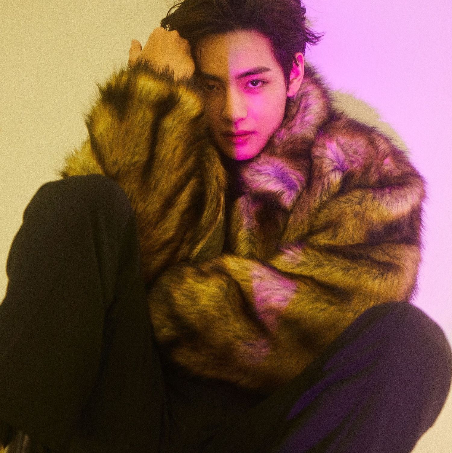 Behind-the-scenes cut of Kim Taehyung (V)