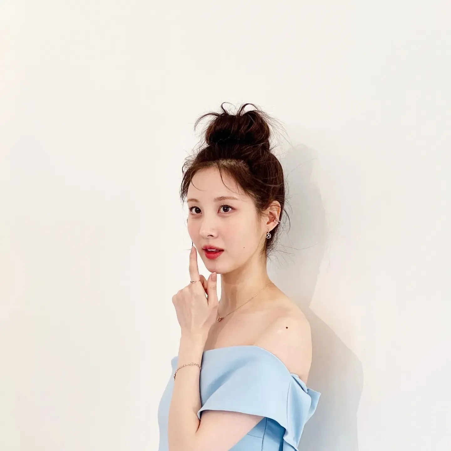 Behind-the-scenes cut of Seohyun