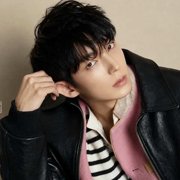 Behind-the-scenes cut of Lee Joongi