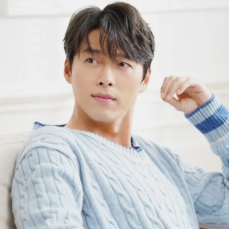 현빈의 최신 사진