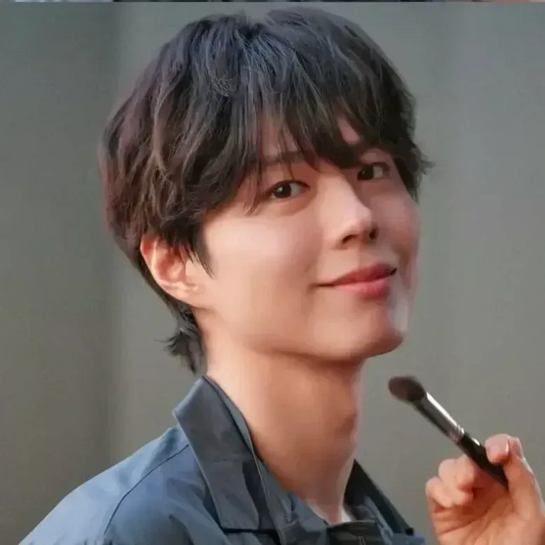 박보검의 비하인드 컷