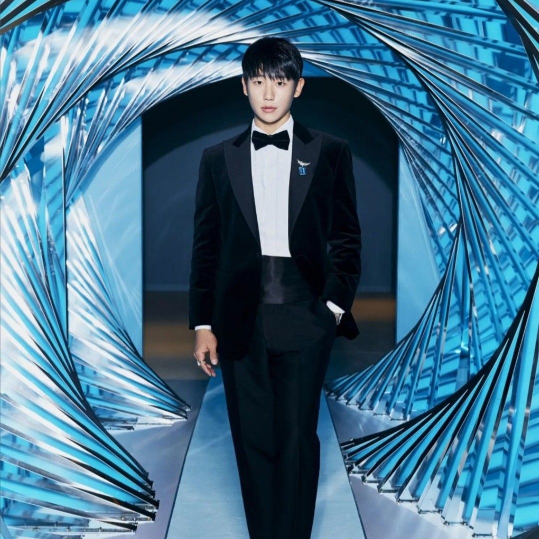 Recent activity shot of Jung Haein