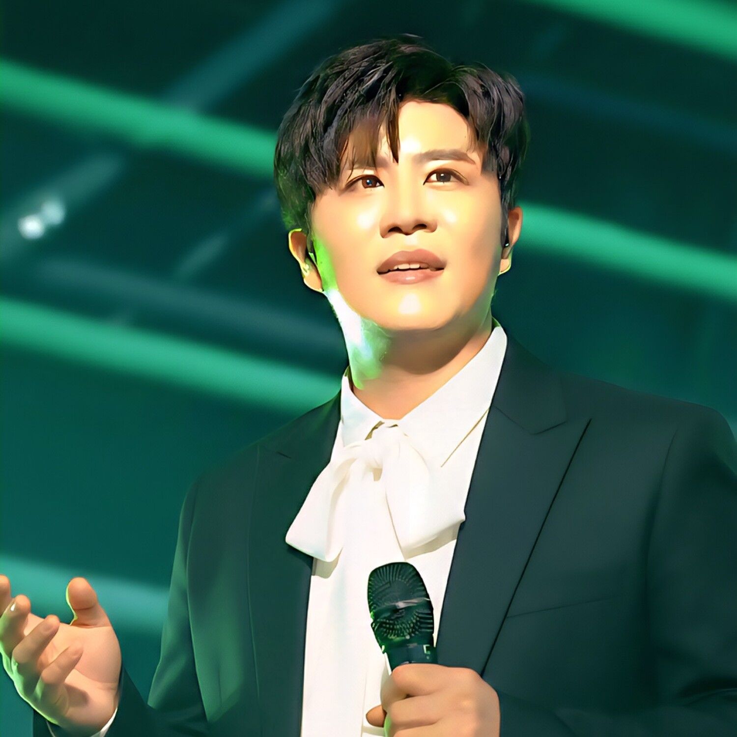 晉海成的最新照片