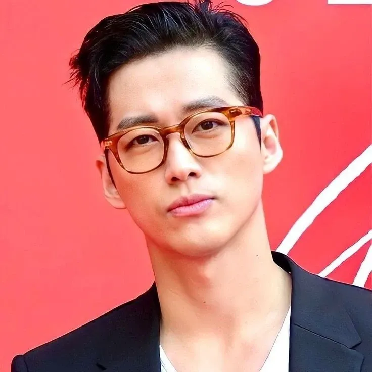 Recent activity shot of Namkoong Min