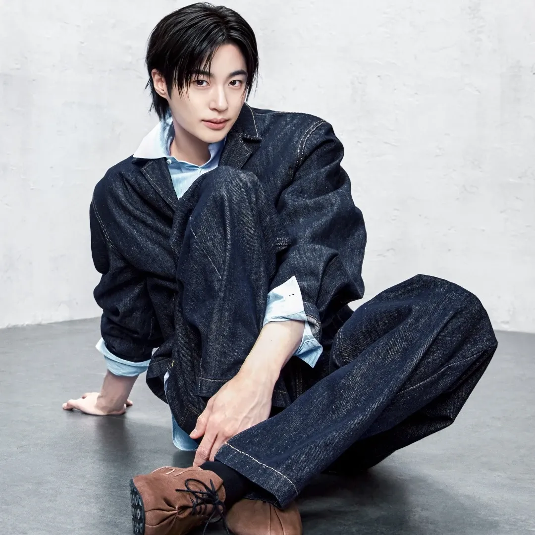 A moment captured by a fan of Byeon Wooseok