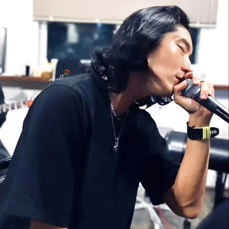 이준기 최근 활동샷