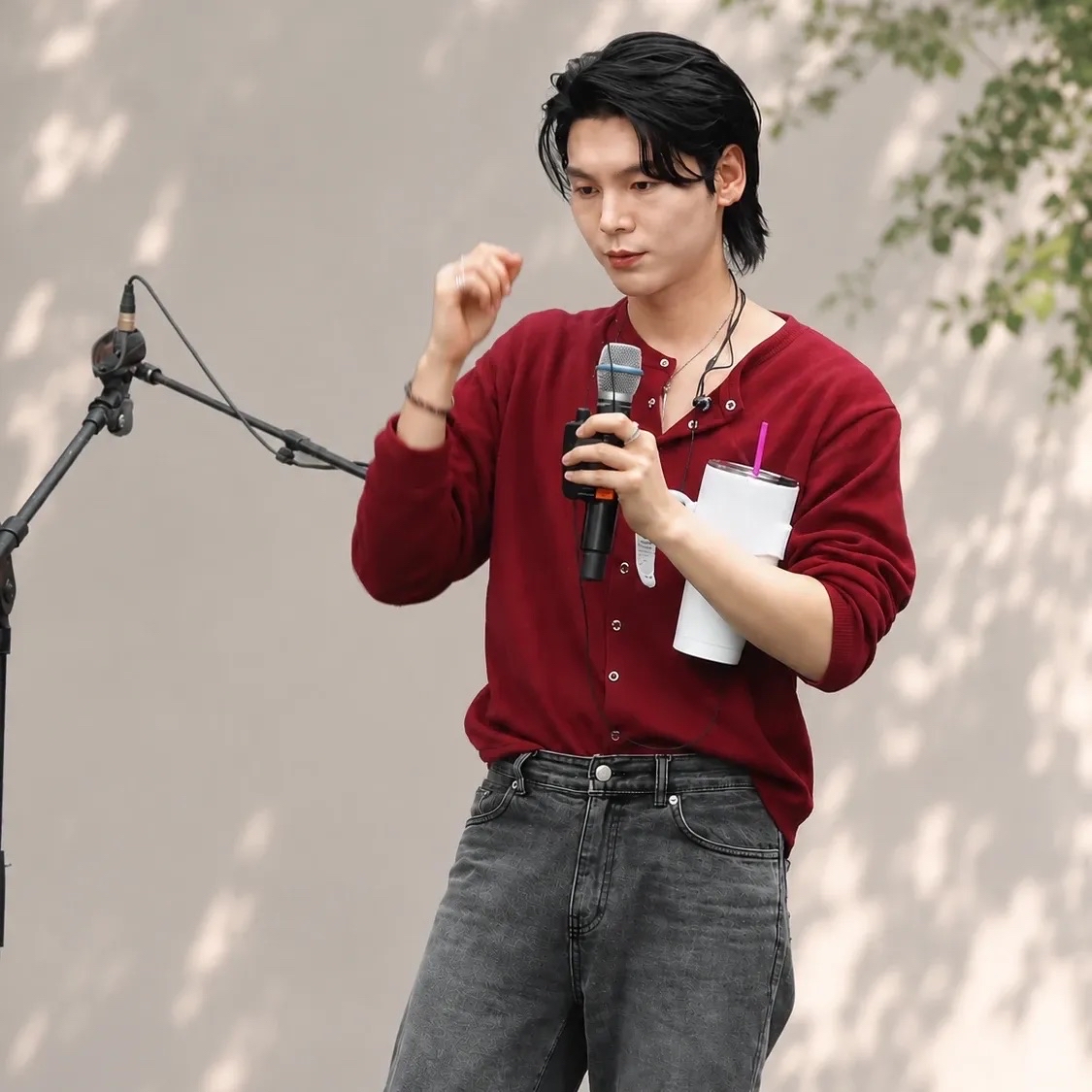 Behind-the-scenes cut of Kim Junsu (1991)