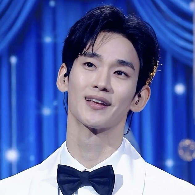 Latest photo of Kim Soohyun