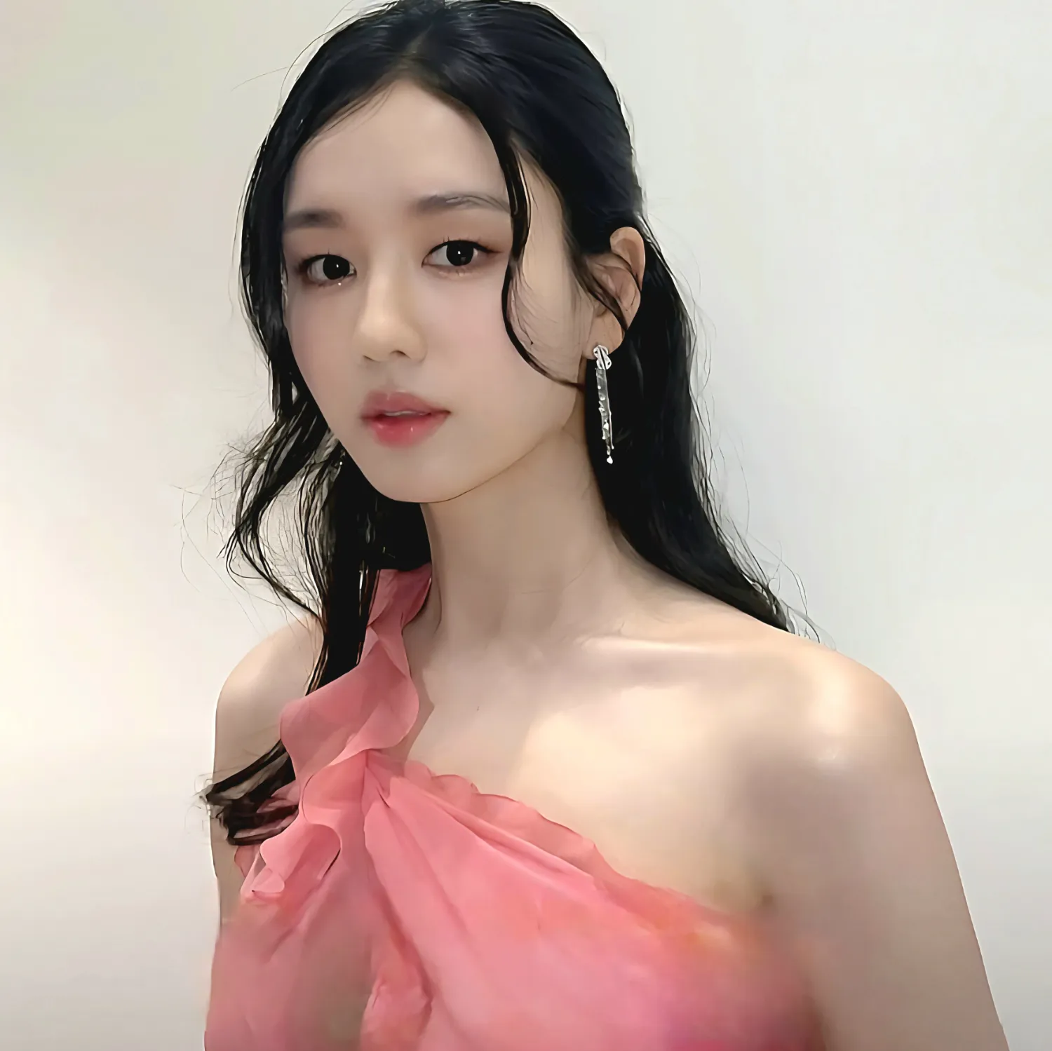 Foto kegiatan terbaru dari Ahn Eunjin