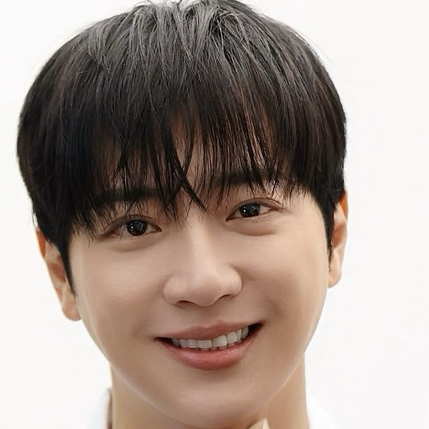 Latest photo of Lee Sangyeob