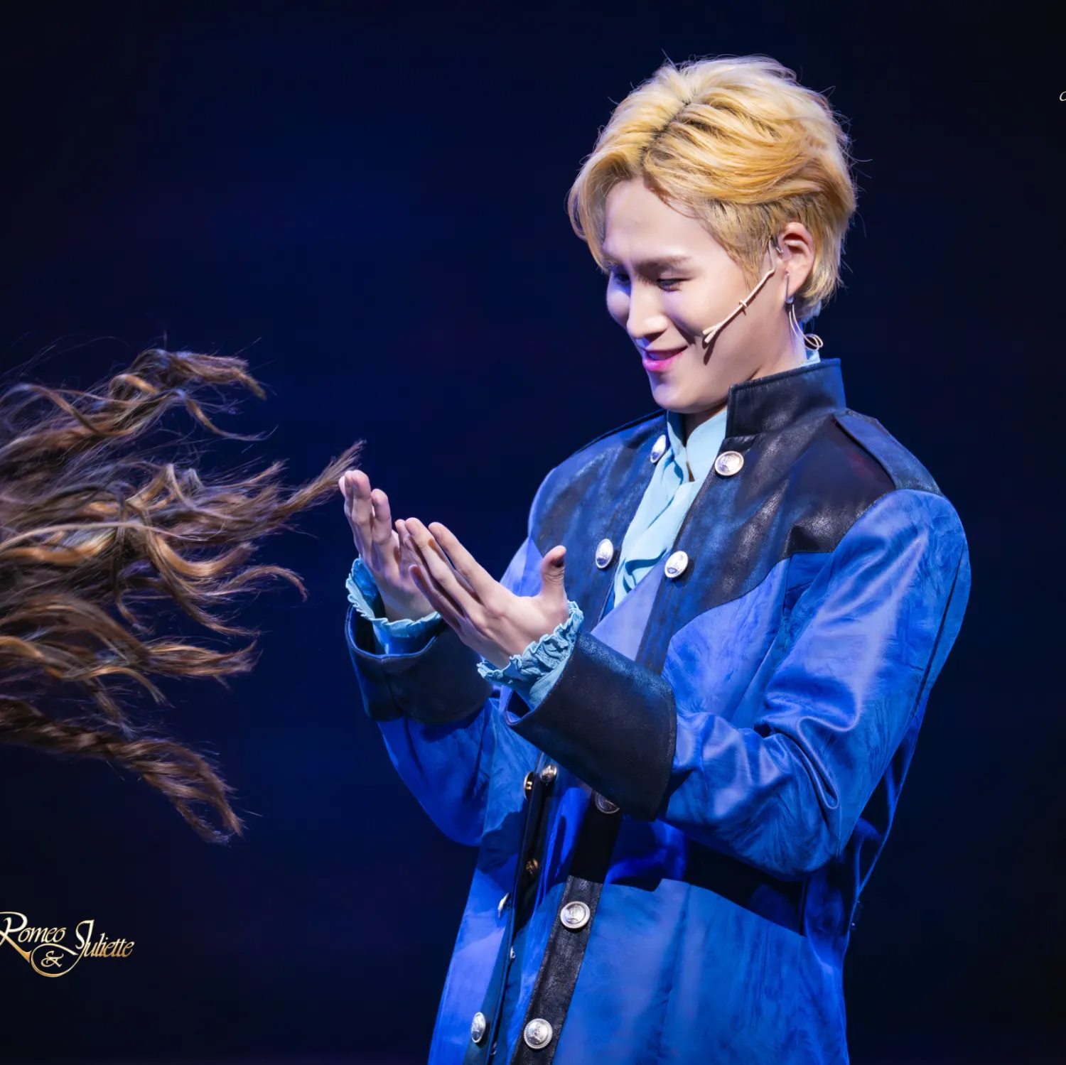 A moment captured by a fan of Kim Heejae